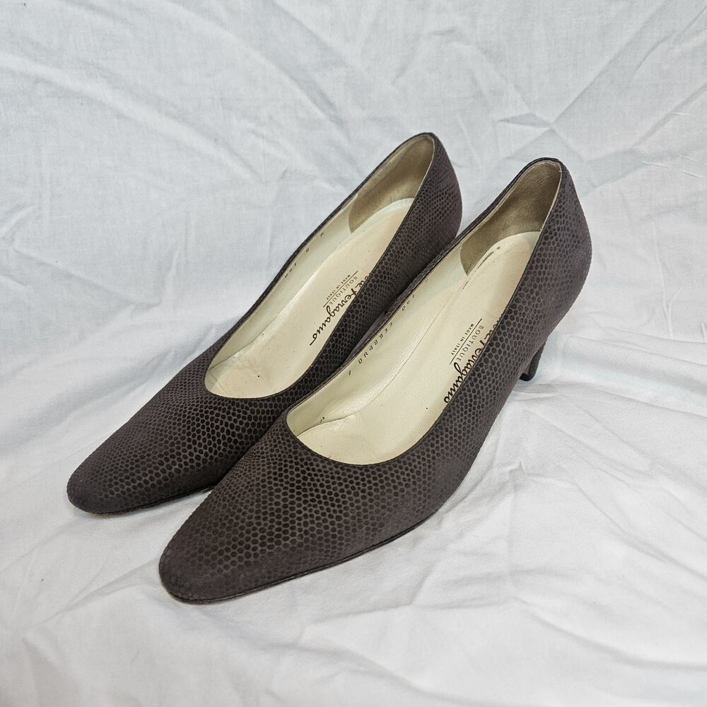 Vintage Salvatore Ferragamo Kitten Heels Womens 8 B Brown Animal Print